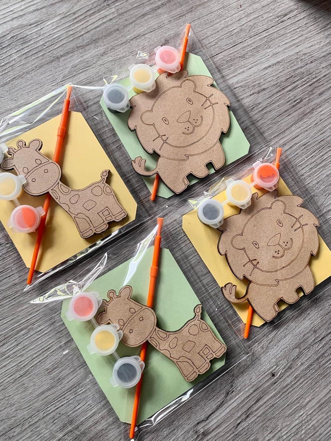 Animal Painting Kit for Kids | 4 Inch Wooden MDF Jungle Animal Cutouts with Paint & Brush | DIY Craft Kit (Lion & Giraffe)