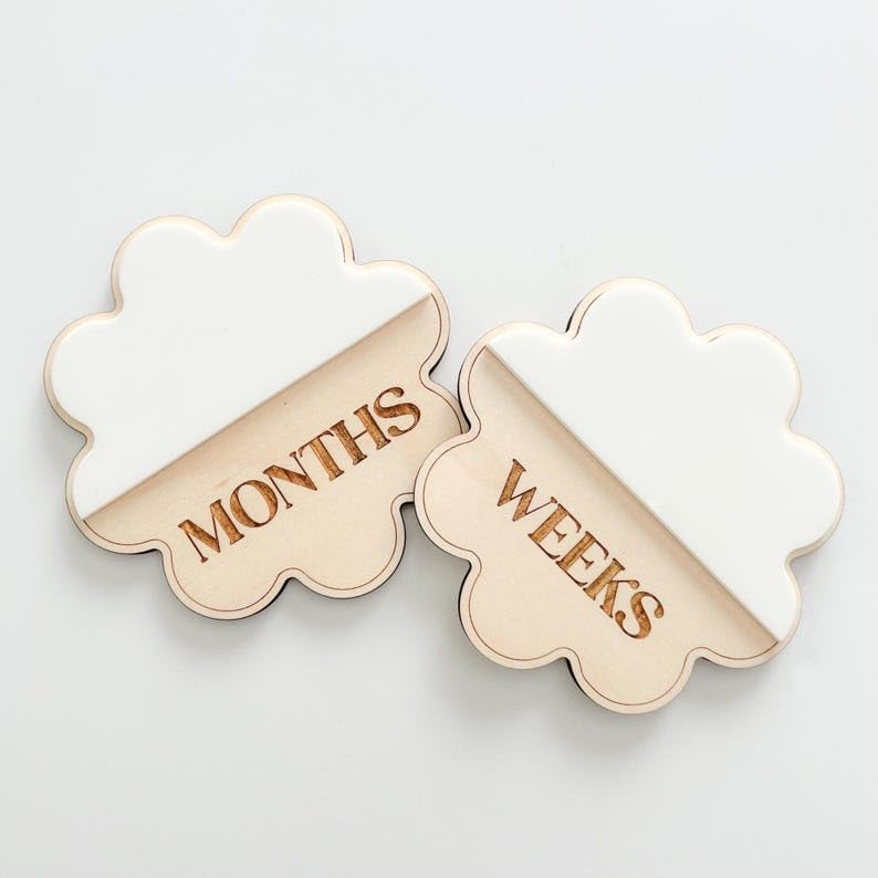 Pregnancy Milestones, Photo Prop | Dry Erase Pregnancy Growth Card