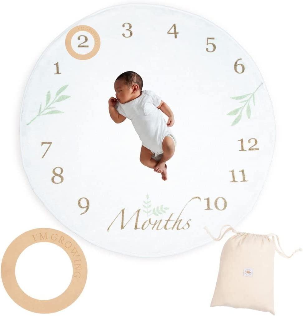 Haoser Round Ring Design Baby Monthly Milestone, Wooden Ring Age Marker Reusable and is Ideal for a Gifting.Baby Milestone Props - Haoser