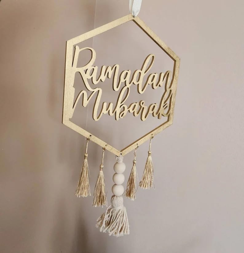 Haoser Wooden Golden Ramadan Mubarak Decoration