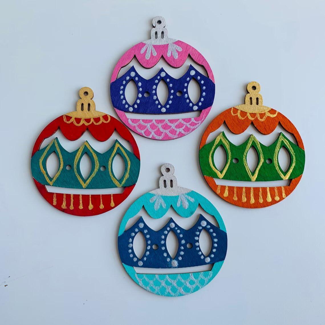 Haoser MDF Decorative Hanging orgnaments for chirtmas Craft, Unfinished Wood Cutouts Christmas Decoration DIY Crafts Wooden Christmas Tree MDF Christmas Ornaments - Haoser