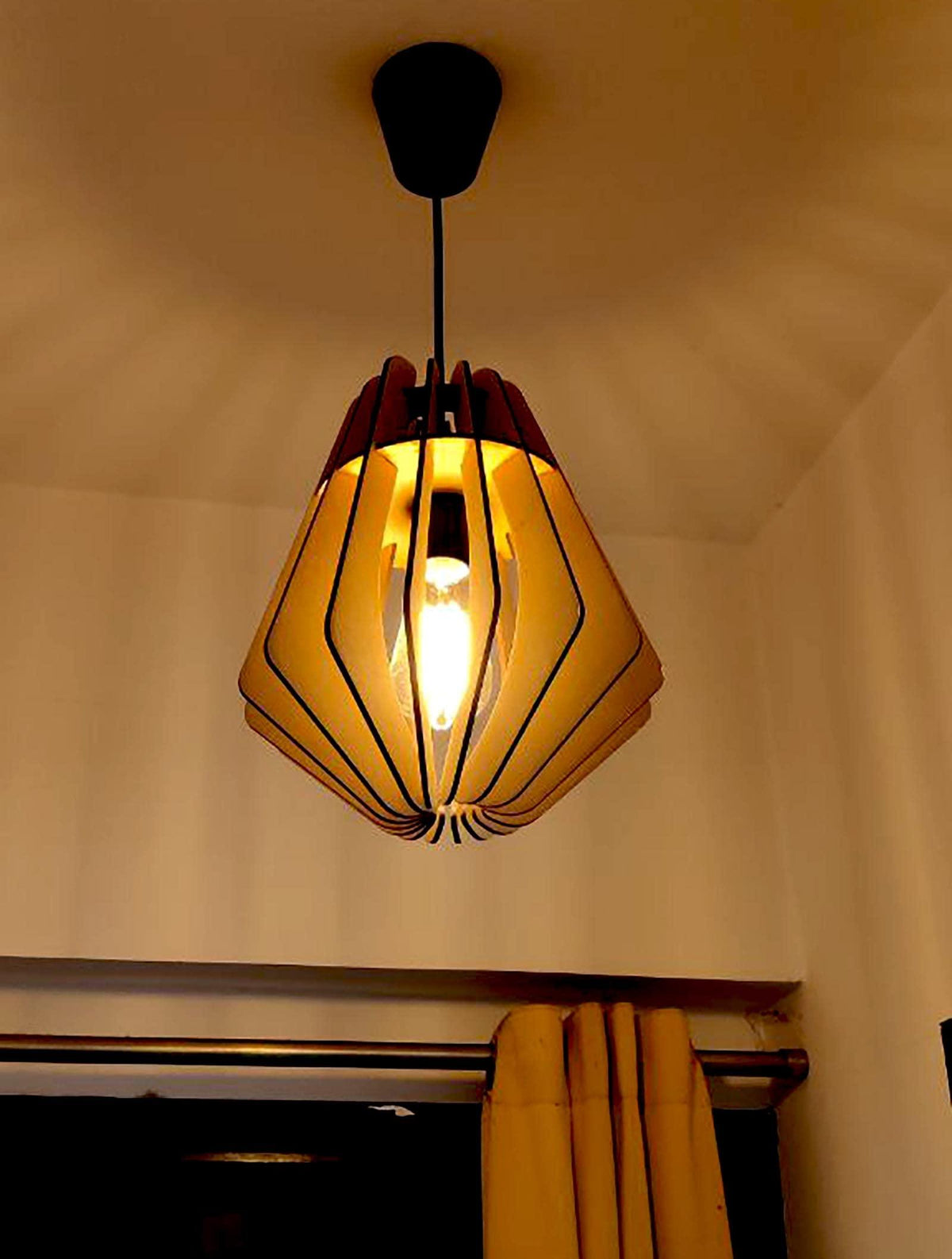Wooden Farmhouse Chandelier, Distressed Pine MDF Wood Pendant Lighting Fixtures, One Light Hanging Ceiling Lamp for Living Room, Dining Room, Bedroom and Foyer (LxW-12x14IN) - Haoser
