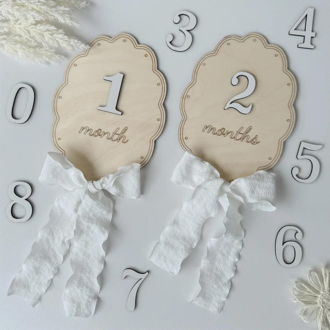 Set of 2 Wooden Monthly Milestone Plaques for Babies – Interchangeable Acrylic Numbers with Ribbon Bows