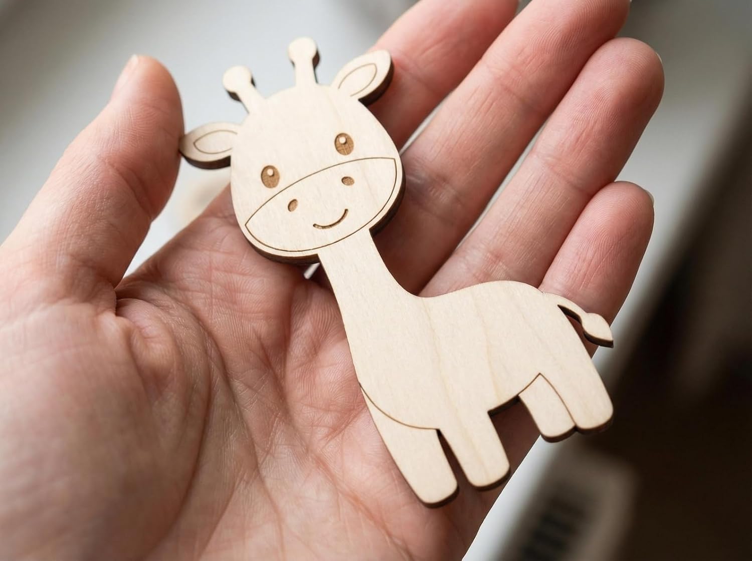 Wooden Giraffe Cutouts for DIY Craft & Nursery Decor | 5 Inch Animal Shapes