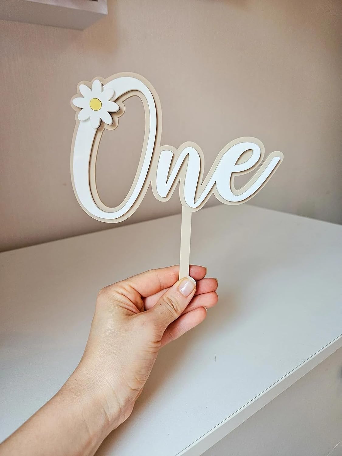 Daisy Cake Topper | One | 1st Birthday Boho Style Calligraphy Topper for Baby Daisy Themed Party Decor | Wooden Cake Topper 6 Inch