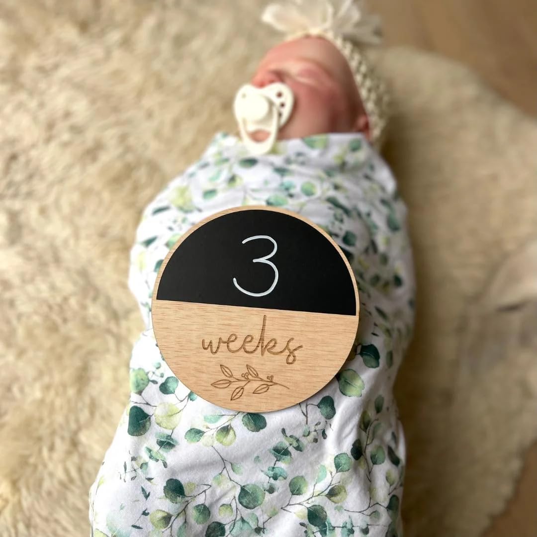 Haoser Baby Name Revealing Board- Hello My Name is...' Plaque with Chalkboard-Wooden Milestone Card