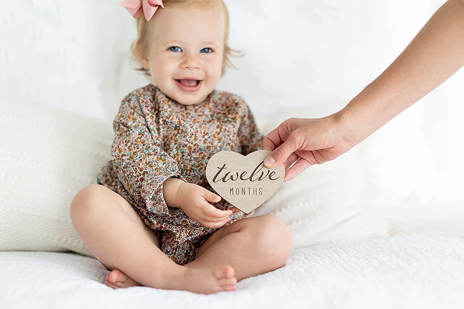 Haoser Pack of 13 Pieces Baby Milestone Cards, Wood Milestone Cards, Pregnancy, Baby Shower Gift, New Baby Gift Pack - Haoser