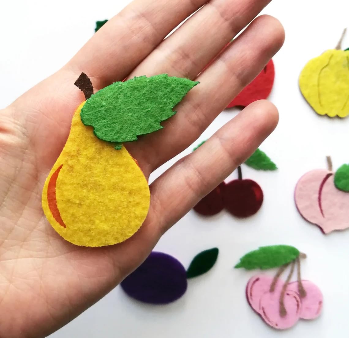 Pack of 8 Felt Fruits and Vegetables Cutouts – Apple, Pear, Plum,