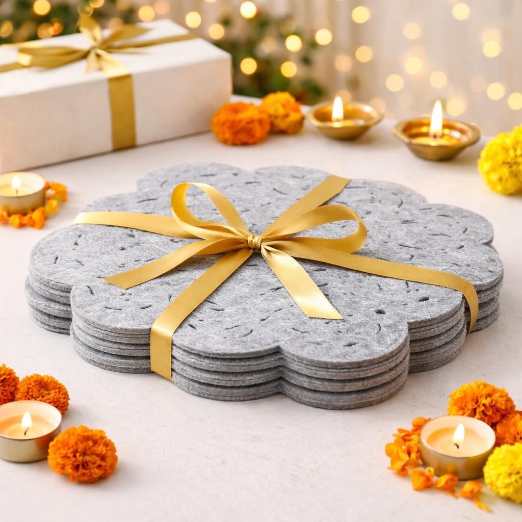 Set of 4 Cloud Shaped Felt Placemats for Kids | Soft Washable Grey Dining Mats