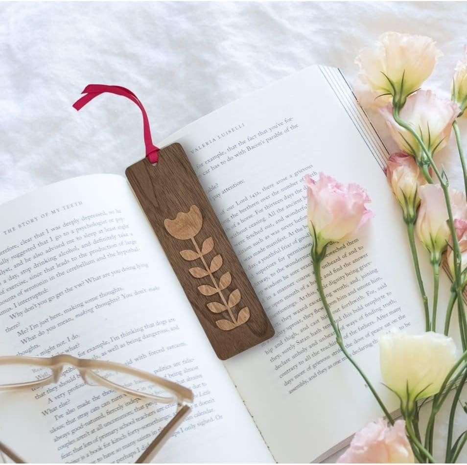Pack of 25 Wooden Rectangle Name Tags with Hole | Unfinished Pine MDF Wood Wine Tags | Unfinished Wooden Name Tags | Blank Wood Cutout Labels | 4.7 x 1.26 Inch