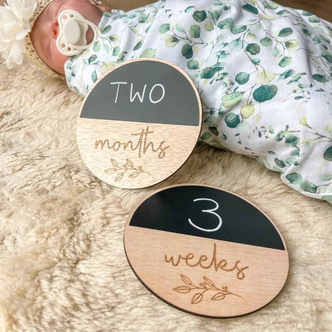 Haoser Baby Name Revealing Board- Hello My Name is...' Plaque with Chalkboard-Wooden Milestone Card