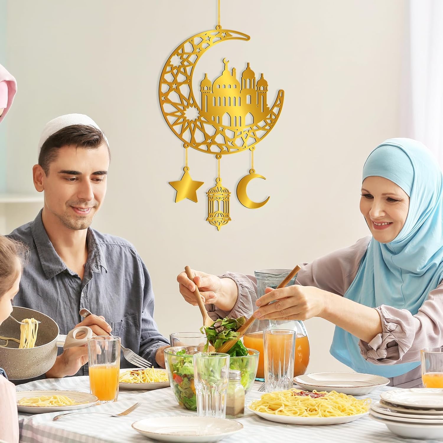 Ramadan Mubarak Acrylic Door Wreath – Hollow Moon & Star Islamic Wall Decor