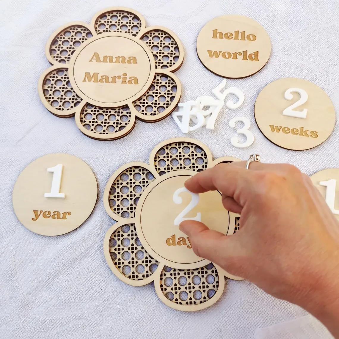 Wooden Rattan Daisy Flower Baby Monthly Milestone Card