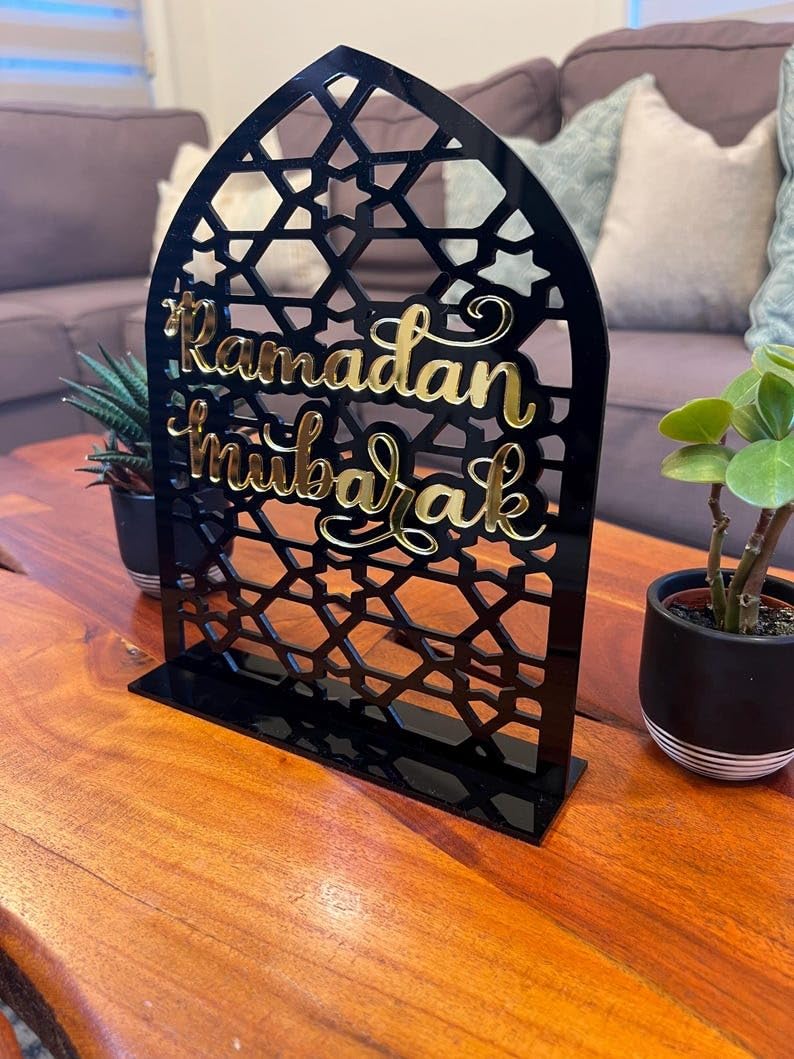 Haoser Ramadan Mubarak Acrylic wooden Sign