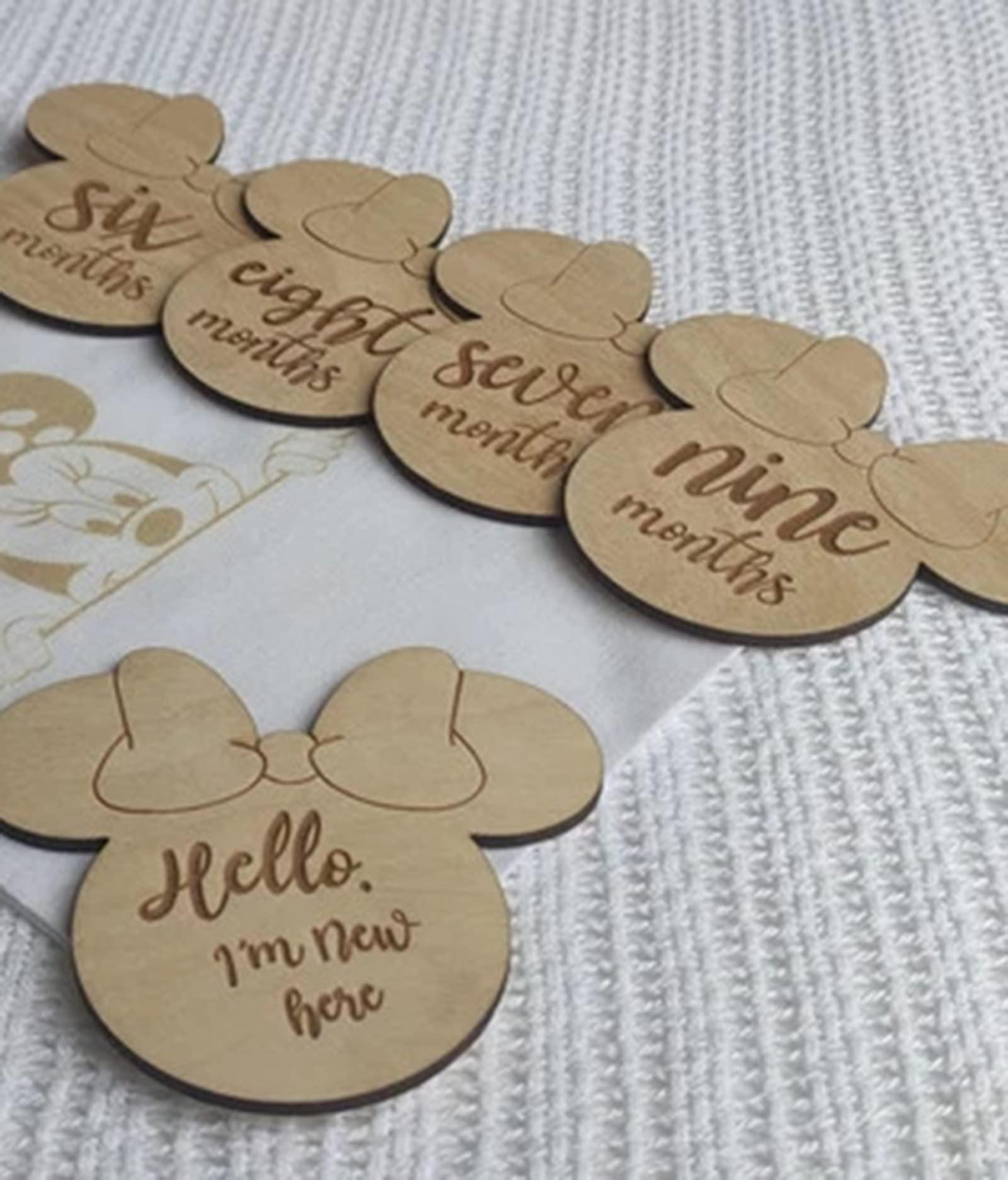 Haoser Wooden Baby Milestone Discs//Minnie Baby Milestone Discs//Baby Milestone Wood Card Set//Engraved Wooden Monthly Baby Milestone - Haoser
