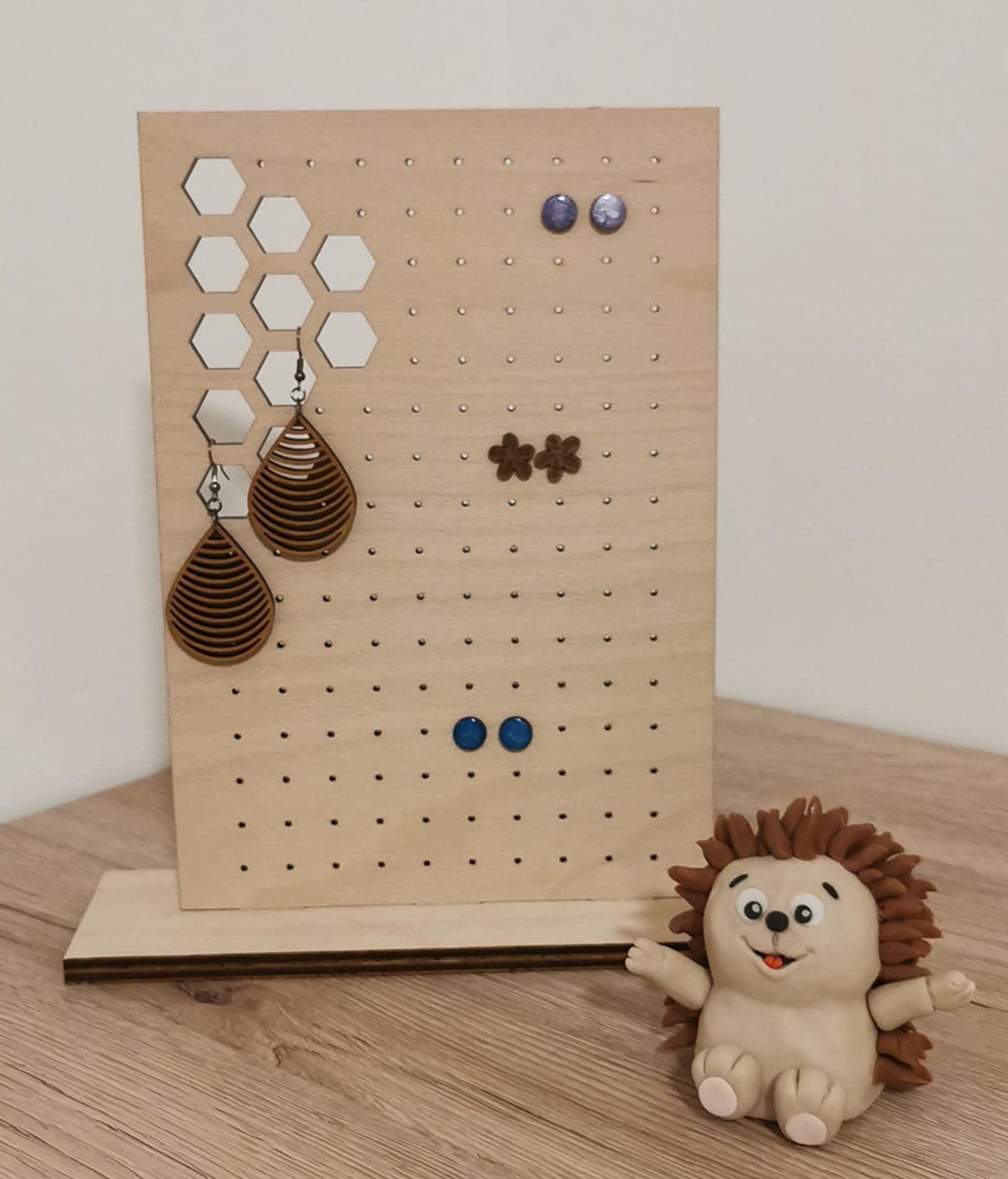 Haoser Wooden Earring Display Stand, Honeycomb Earring Organizer Earring Display Wood Hanging Jewelry Organizer for Stud Earrings (Earring Holder-6) - Haoser