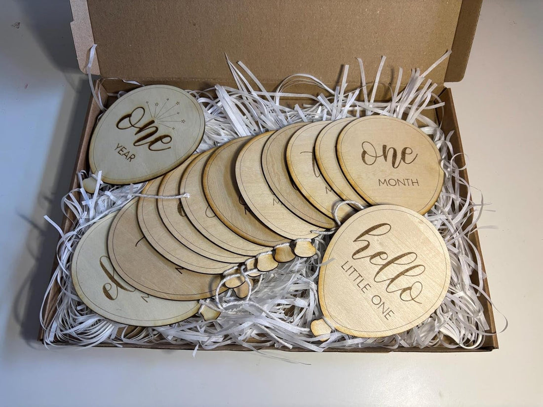 Wooden Baby Monthly Milestone Markers Balloon Shape | Newborn Photo Props