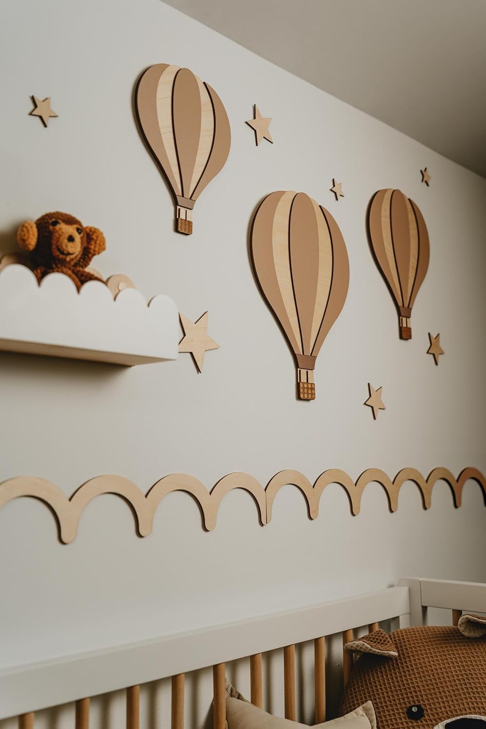 Wooden Scalloped Wall Trim Molding | Decorative Chair Rail Border for Kids