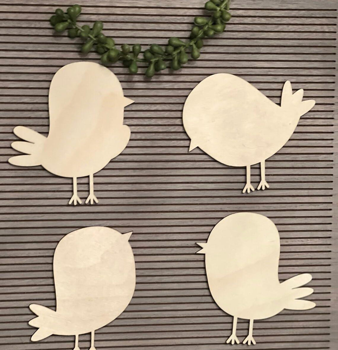 Haoser Pack 12 pcs Birds Crafting Cutouts, Unfinished Wood Birds, Bird Wood Shapes, 12 Piececs Bird Wood DIY Crafts Cutouts,Bird Wood DIY Crafts Cutouts,Hanging Wooden Birds Ornaments - Haoser