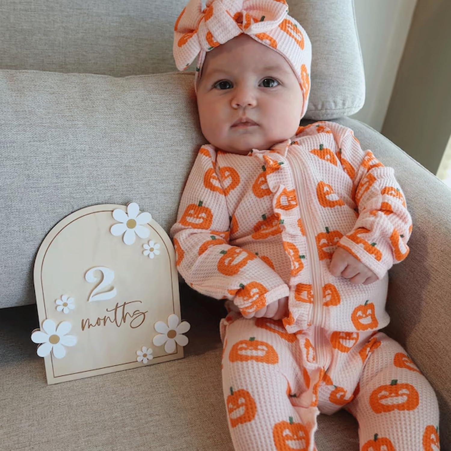 Haoser Baby Photo Props Wooden Baby Milestone Signs