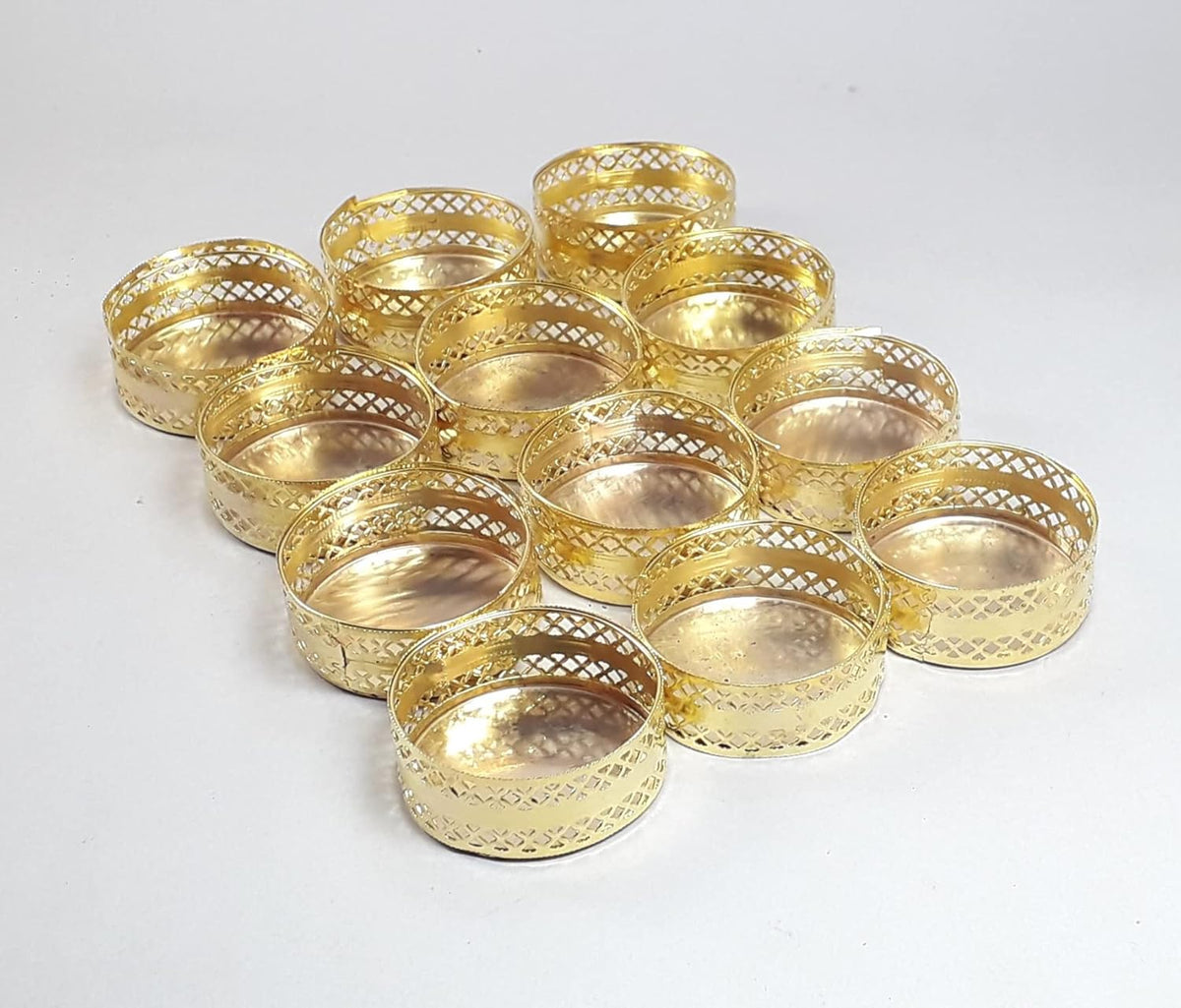 Haoser Handicraft Small Katori Tealight Diya Candle Holder, Set of 12,Iron