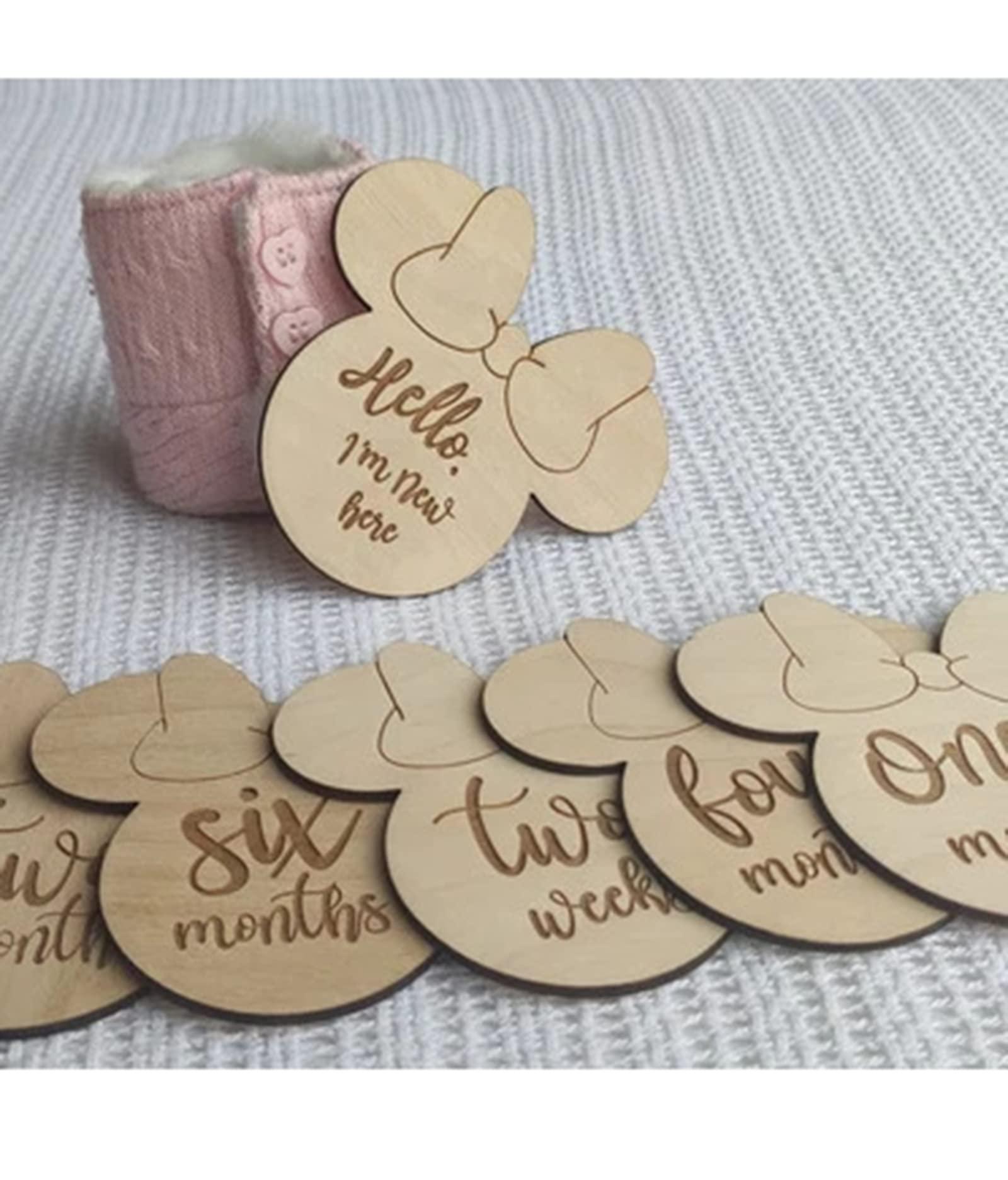 Haoser Wooden Baby Milestone Discs//Minnie Baby Milestone Discs//Baby Milestone Wood Card Set//Engraved Wooden Monthly Baby Milestone - Haoser