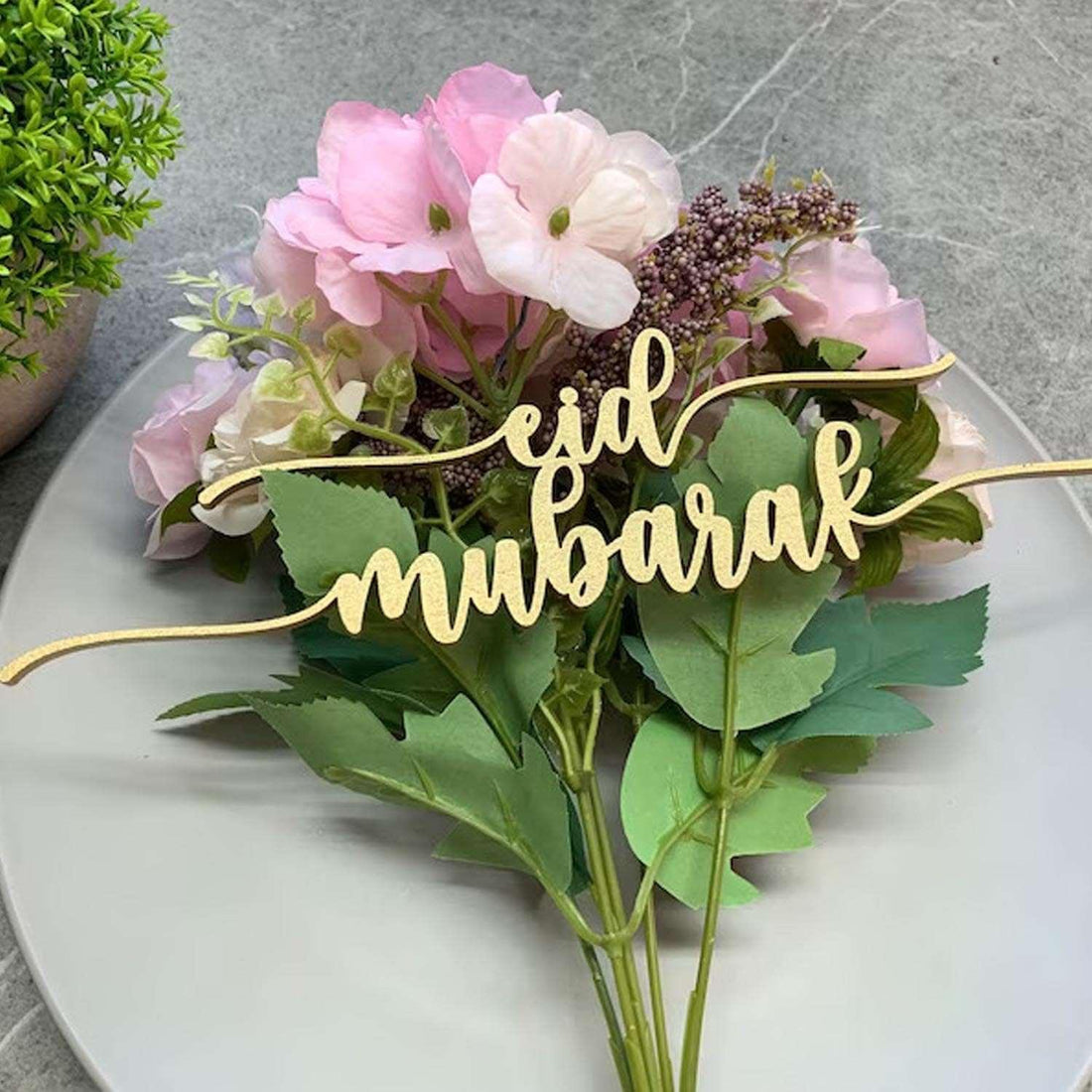 Haoser Wood Cutout Table Place Card Eid Mubarak Gather Wood Word Table Decorations, Eid Mubarak Blessings Place Cards Elegant Islamic Event Decor for Weddings, Parties, and Special Occasions - Haoser