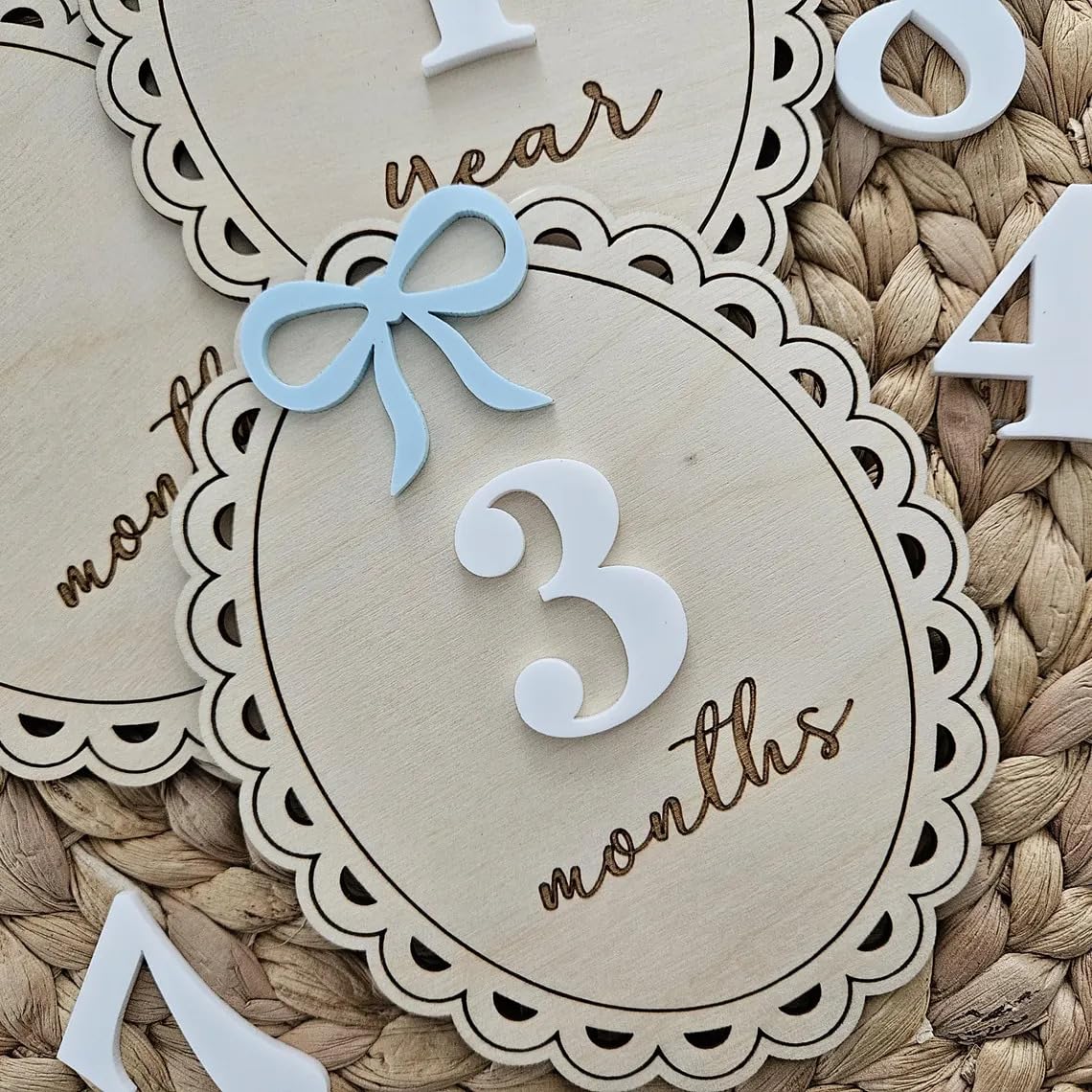 Set of 3 Bow-Themed Monthly Milestone Discs – Wooden Baby Monthly Photo Props