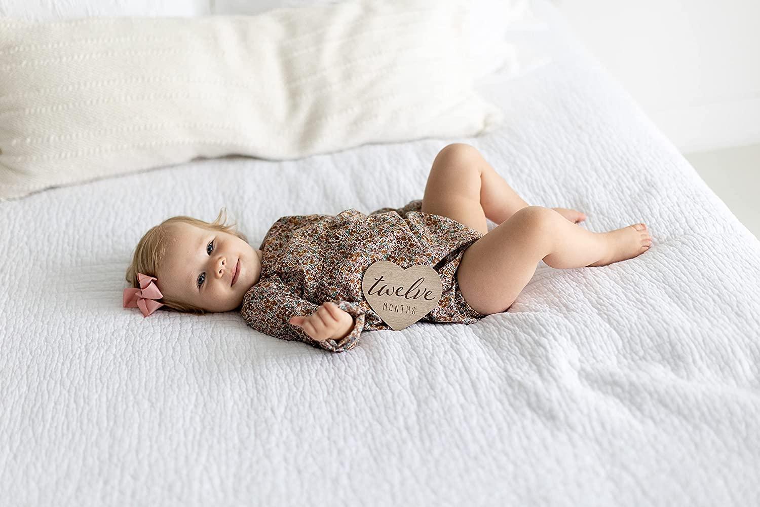 Haoser Pack of 13 Pieces Baby Milestone Cards, Wood Milestone Cards, Pregnancy, Baby Shower Gift, New Baby Gift Pack - Haoser