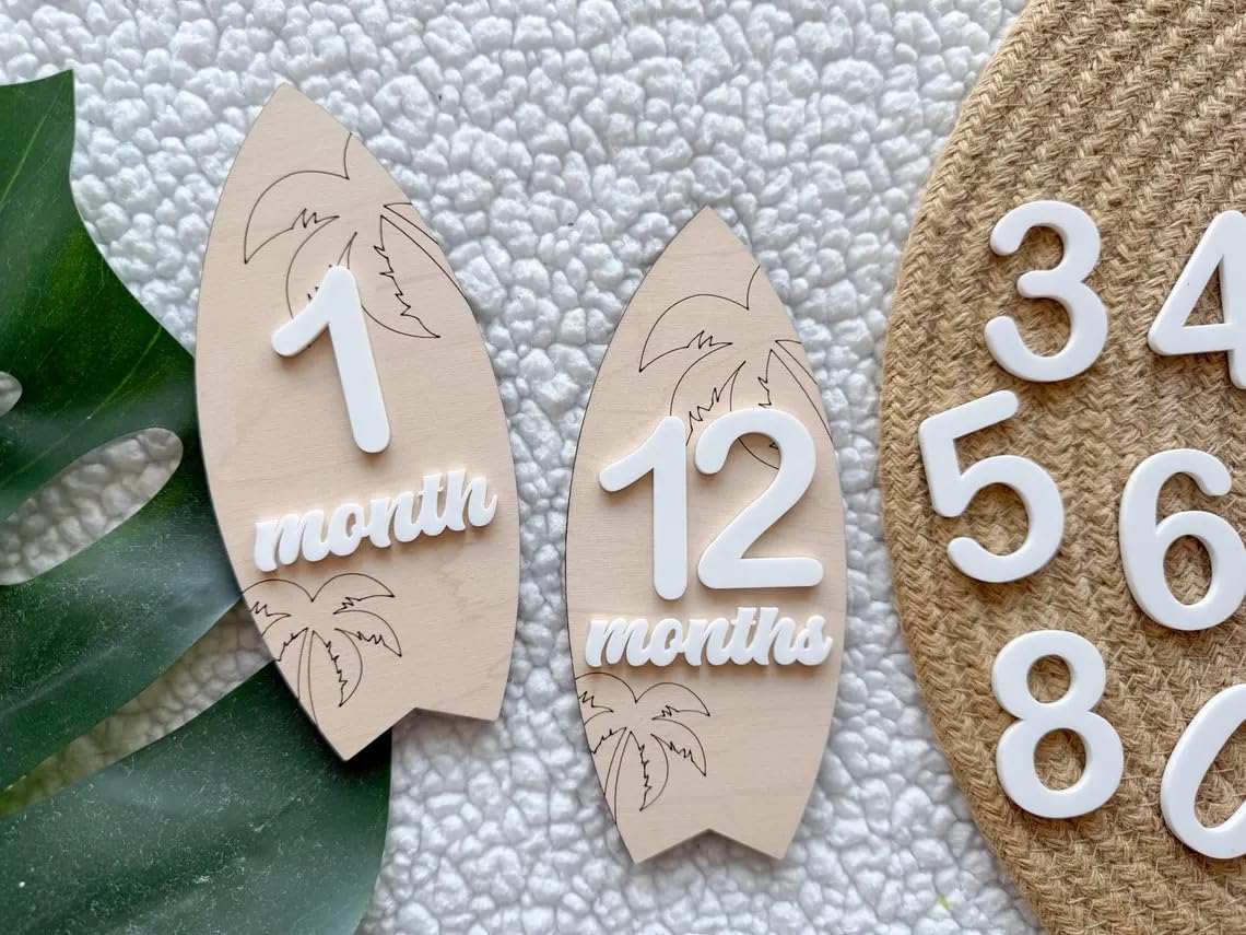 Set 1 Wooden Baby Monthly Surfboard Milestone Markers