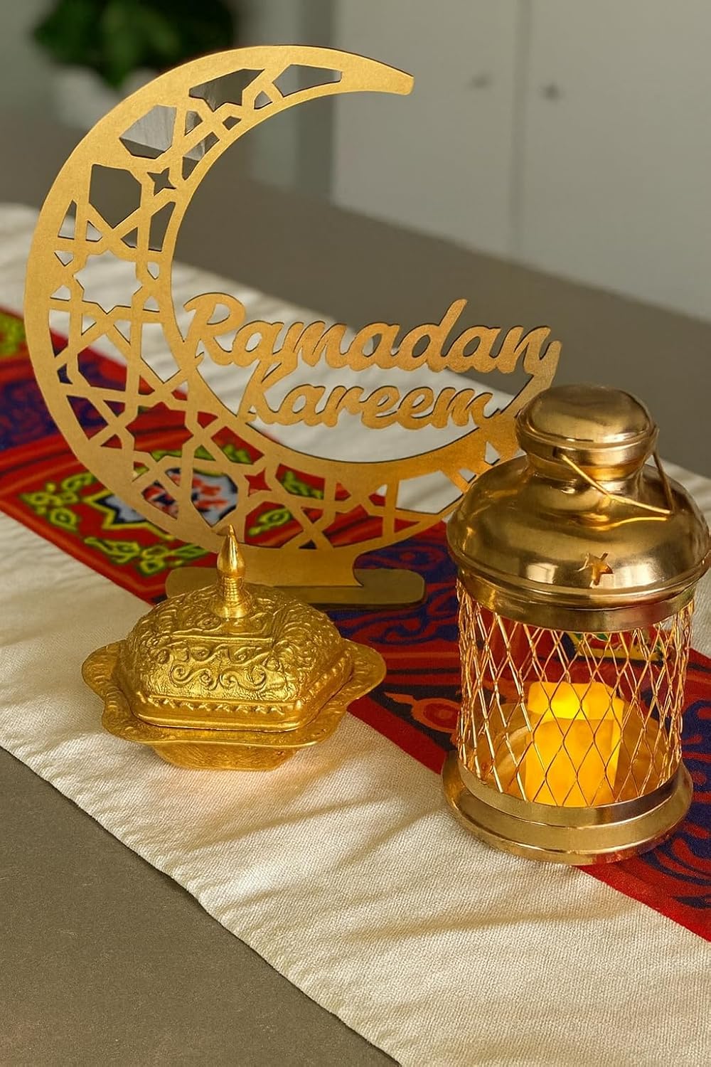 Wooden Ramadan Kareem Tabletop Decoration – MDF Ramadan Décor Cutout