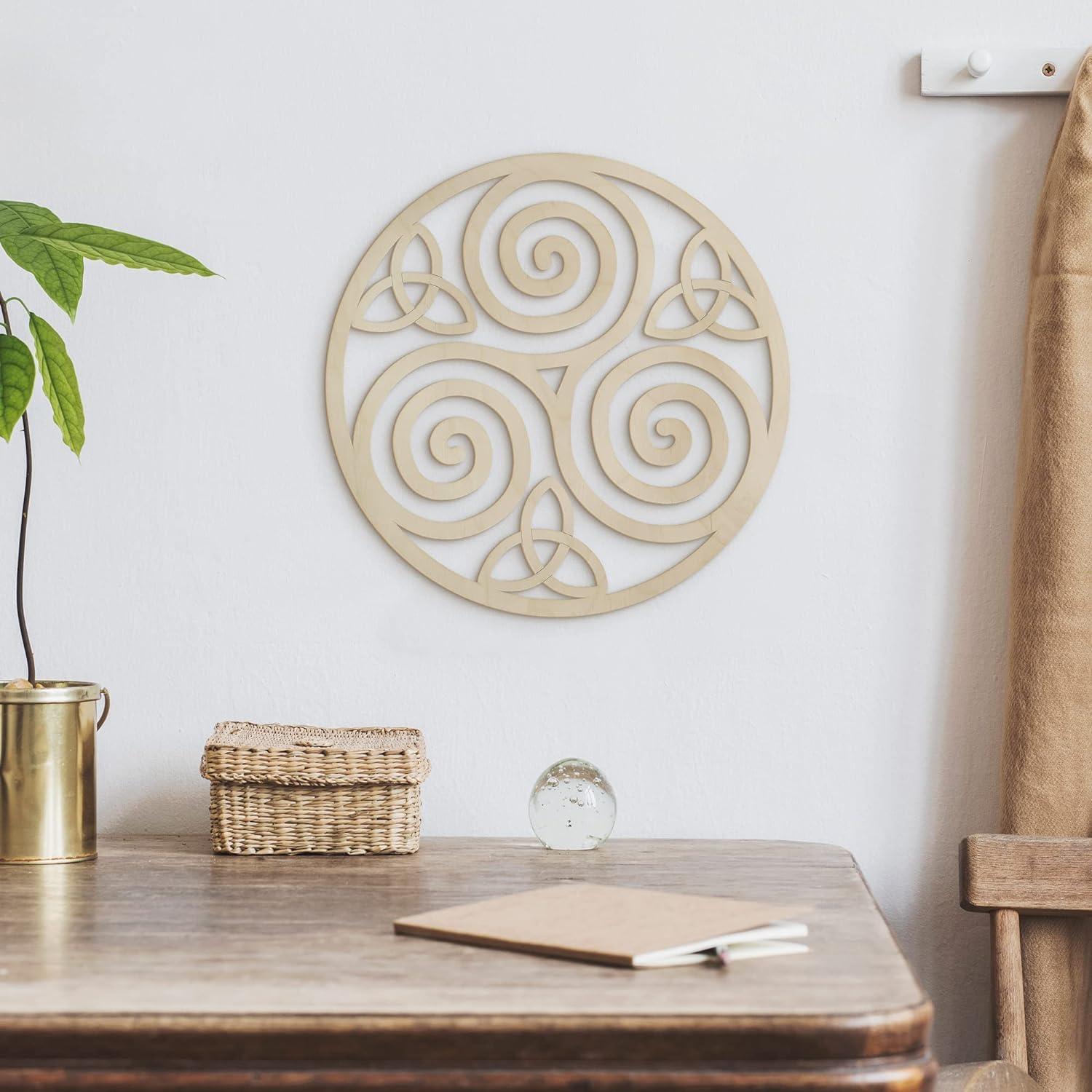 Curious Button Unfinished Wooden 30cm Celtic Design for Wall Decor for Home Decor, Living Room - Haoser