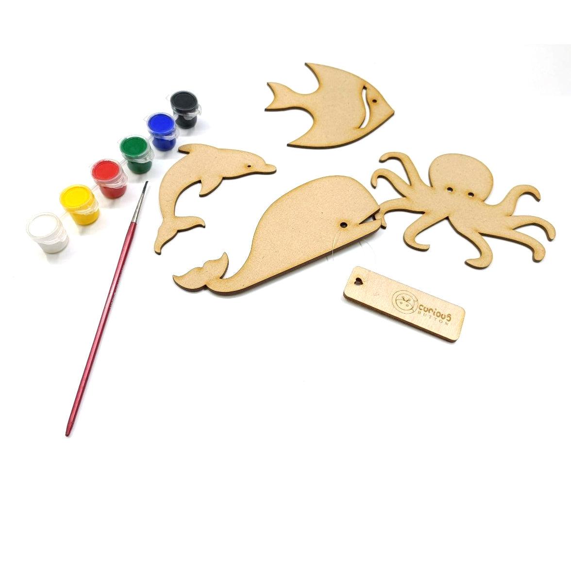 Sea creature colouring kit includes water colours and brush - Haoser