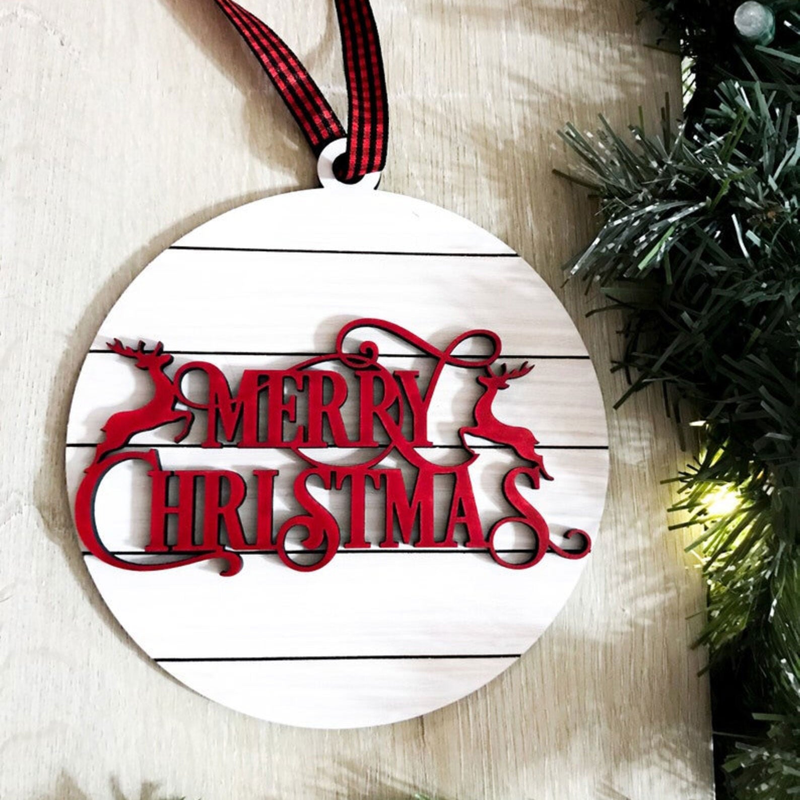 Merry Christmas Wooden Cut-Out Sign – Rustic Holiday Décor for Home & DIY Projects
