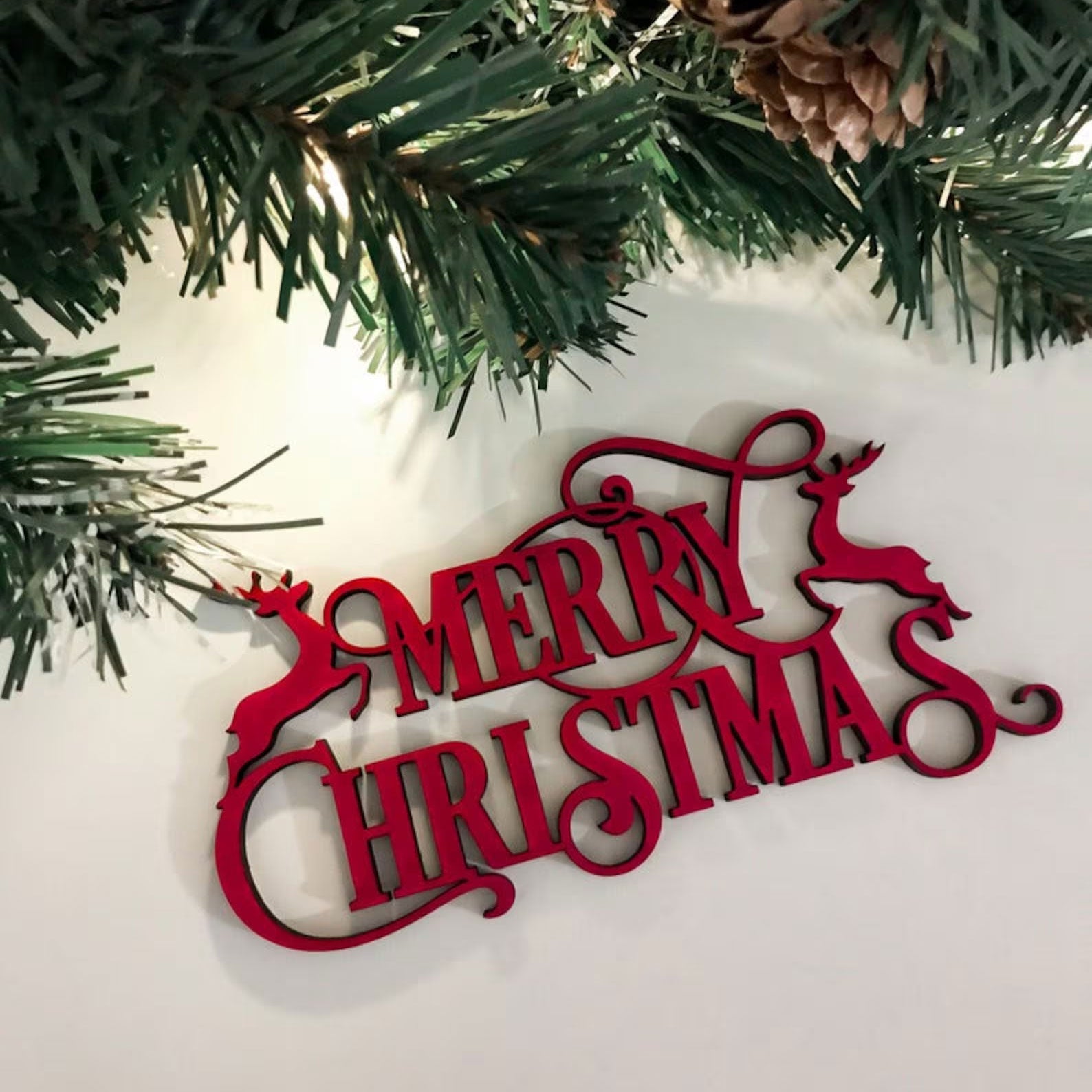 Merry Christmas Wooden Cut-Out Sign – Rustic Holiday Décor for Home & DIY Projects